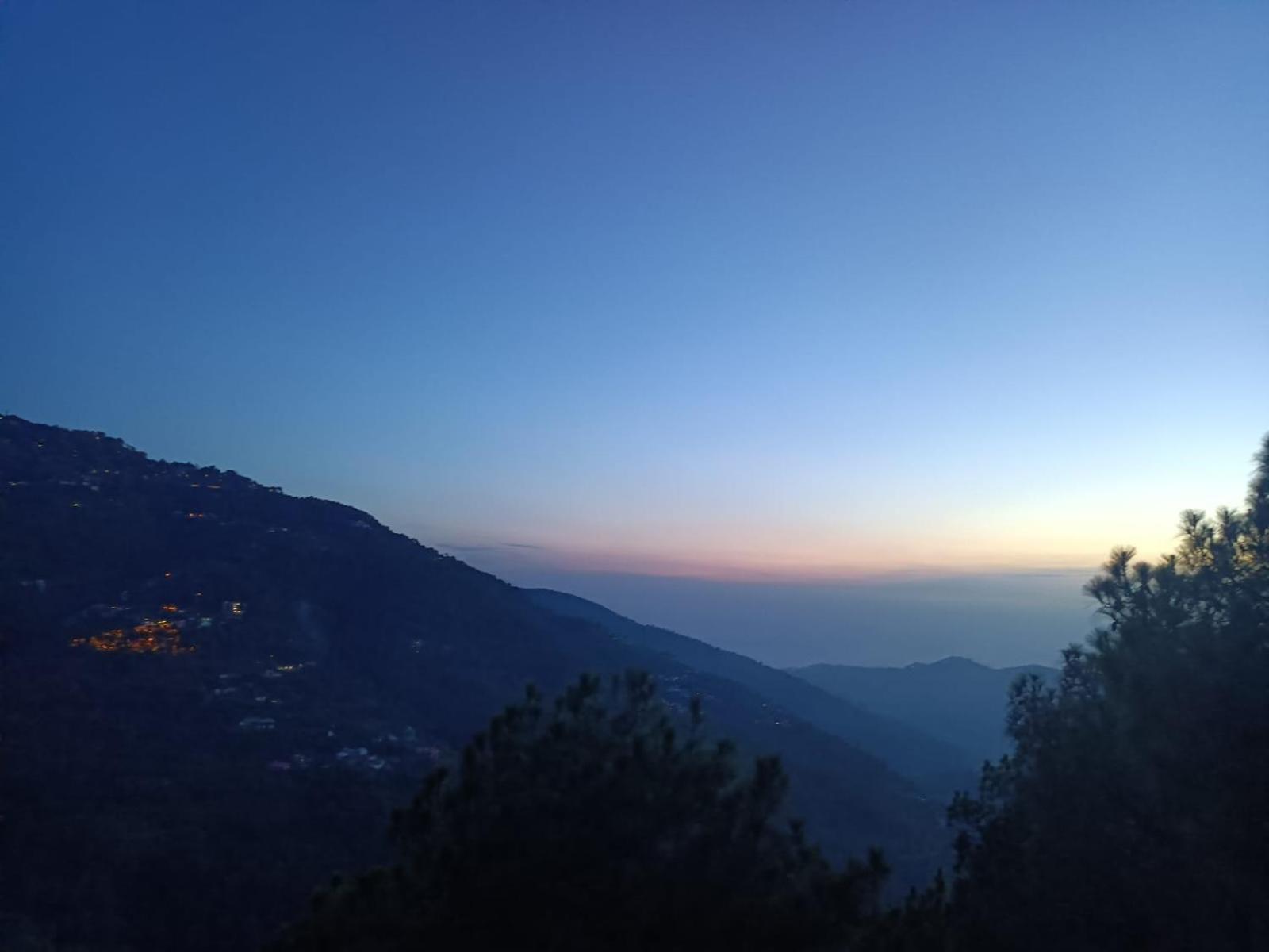 The Summer House Kasauli I Party & Music I Sky Bonfire I Managed By Exotic Stays Kültér fotó